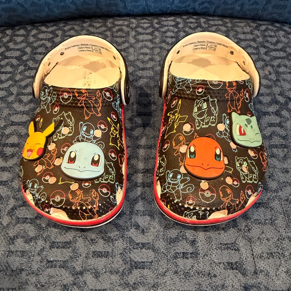 Crocs Pokémon Kids Black Slip-On Crocs  Shoes with Character Charms